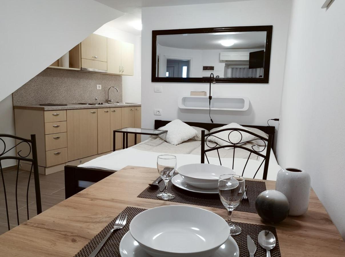 Korala Apartments Piran Buitenkant foto